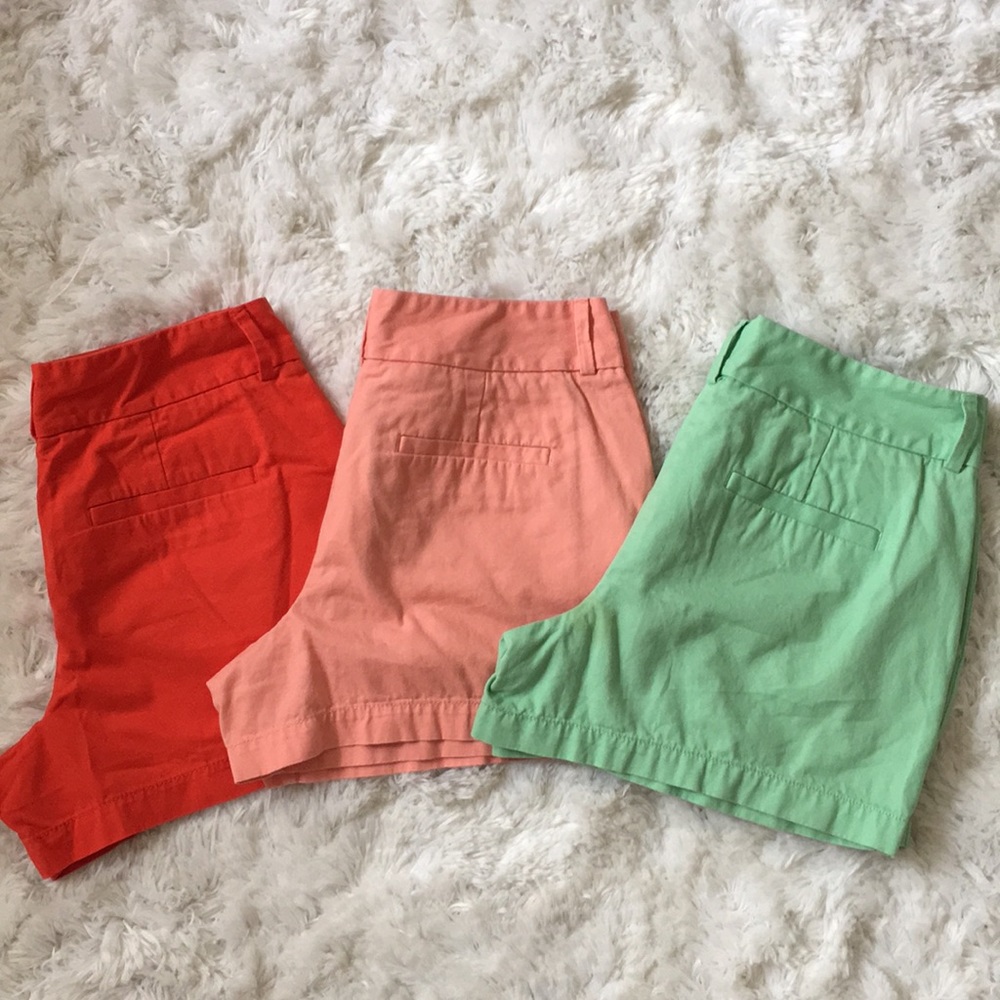 3 pair of Ann Taylor shorts size 4